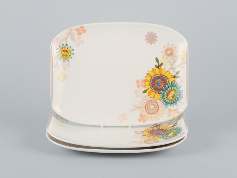 Villeroy & Boch, Luxembourg, tre ”Helianthos” fade i porcelæn.
