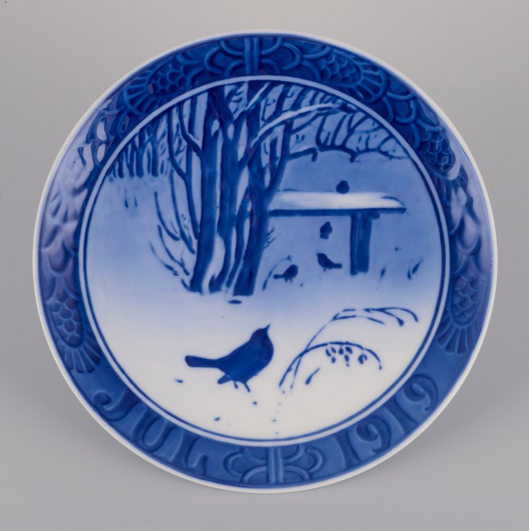 Royal Copenhagen Christmas Plate from 1919.