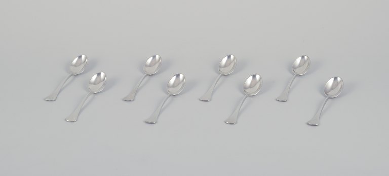 Horsens Sølv. A set of eight coffee spoons in 830 silver