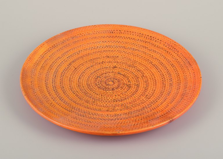 Svend Hammershøi (1873-1948) for Kähler. Large platter in uranium glaze.