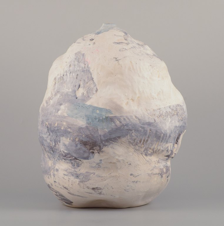 Christina Muff, Contemporary Danish ceramic artist (born 1971).
One of a kind vase shaped using the ancient pinching technique.