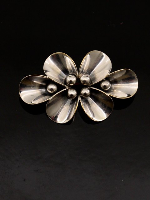 N E From art deco brooch