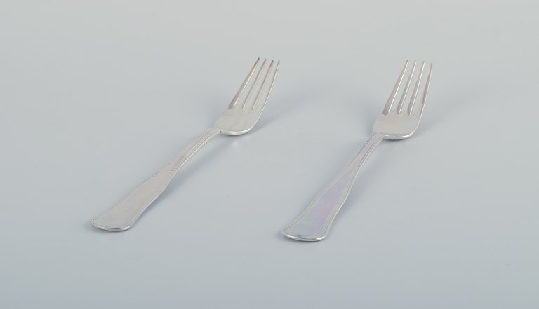 Cohr and Swedish silversmith. "Old Danish". Two dinner forks in 830 silver.