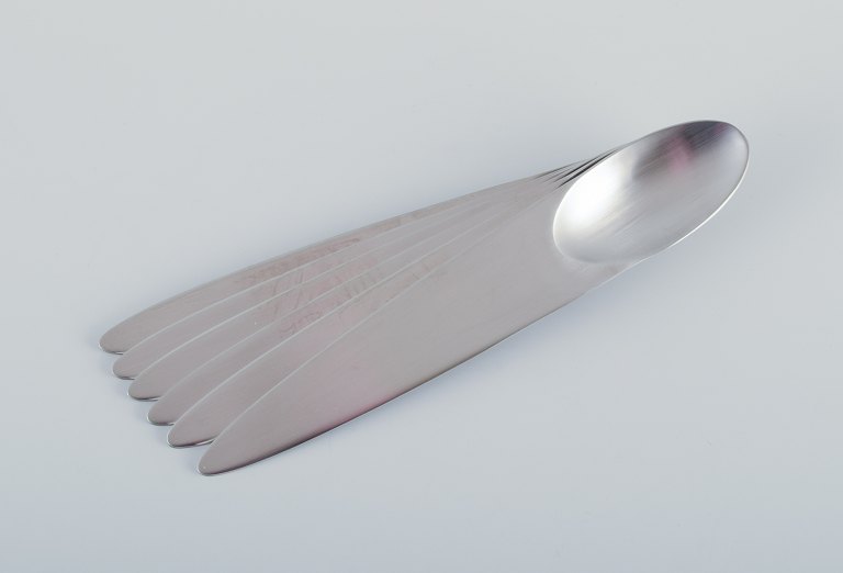 Appetize, designed by Nedda El-Asmar for Gense, Sweden.
Set of six dessert spoons.
