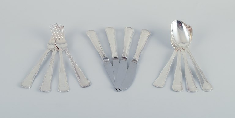 Cohr, Danish silversmith. "Old Danish". Complete four-person lunch service.
