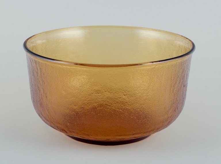 Scandinavian glass designer. Salad bowl in smoke-coloured art glass.
