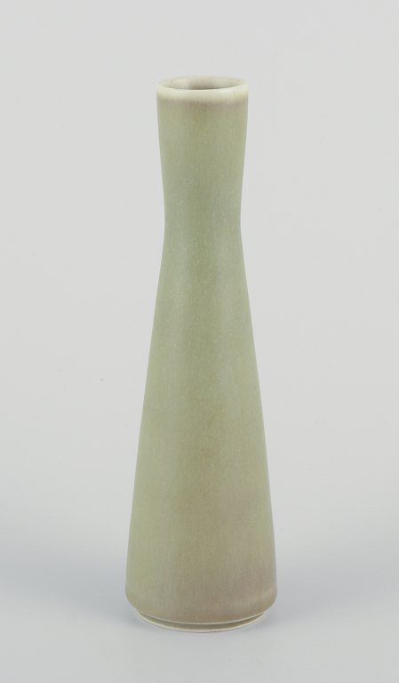 Frode Bahnsenfor Palshus. 
Large and narrow ceramic vase in light green hare fur glaze.