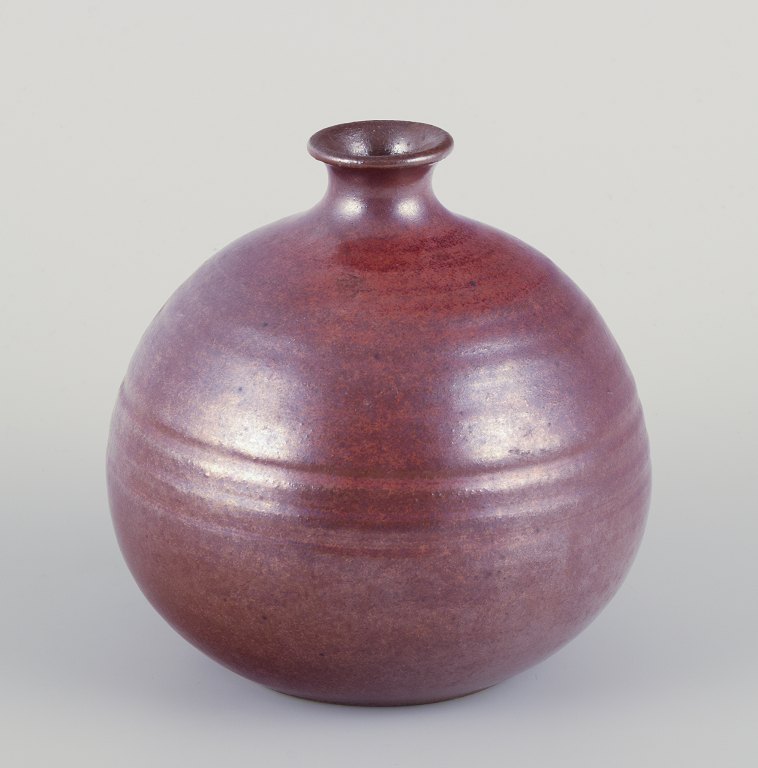 European studio ceramicist.
Northern European unique ceramic vase.
