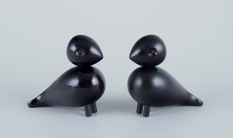 Kay Bojesen, Danish designer.
Two wooden turtledoves. Hand-painted in black