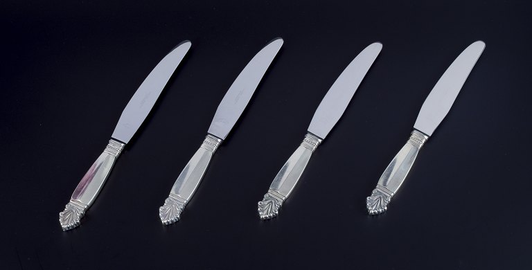 Georg Jensen "Acorn". A set of four short-handled dinner knives.