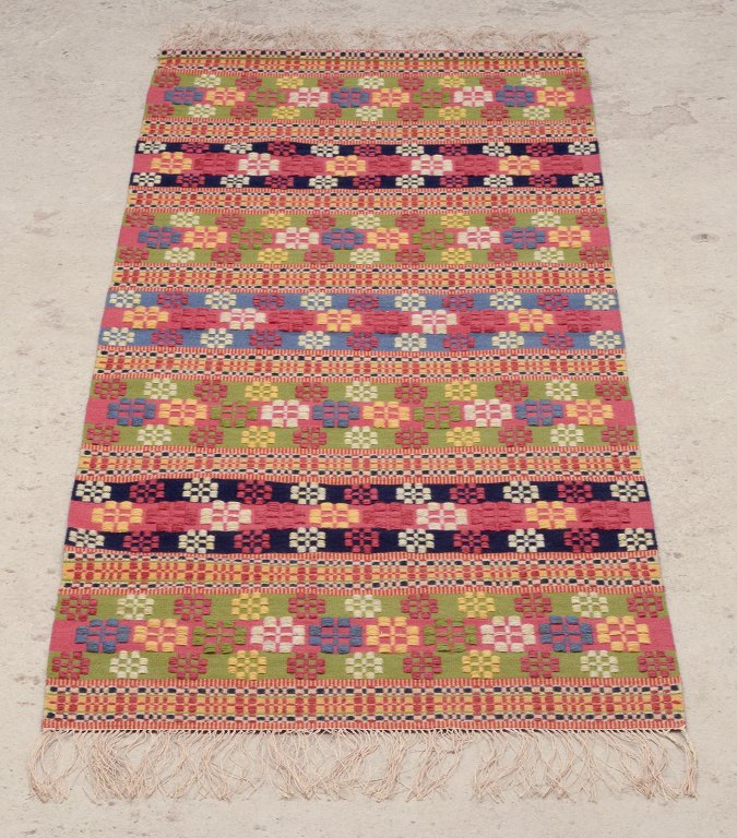 Swedish textile artist.
Handwoven wool tapestry.
Multicolored.