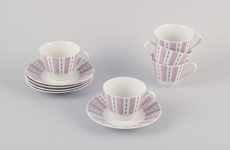 Gunnar Nylund for Rörstrand. A set of five "Casino" coffee cups with saucers.