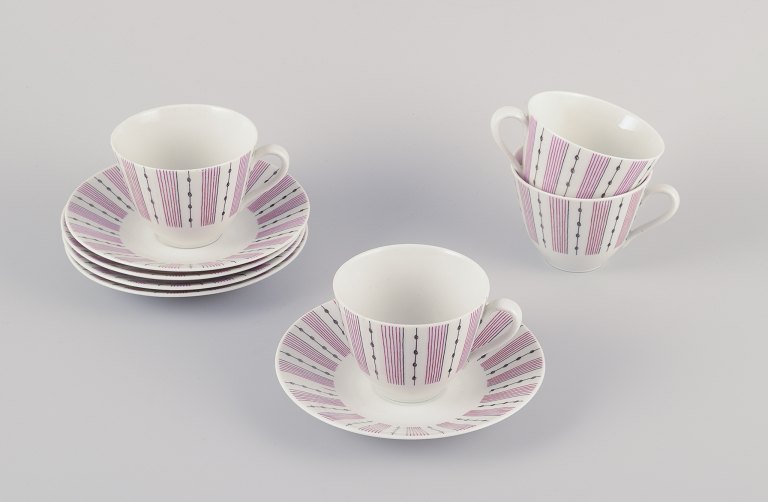 Gunnar Nylund for Rörstrand. A set of four "Casino" coffee cups with saucers.