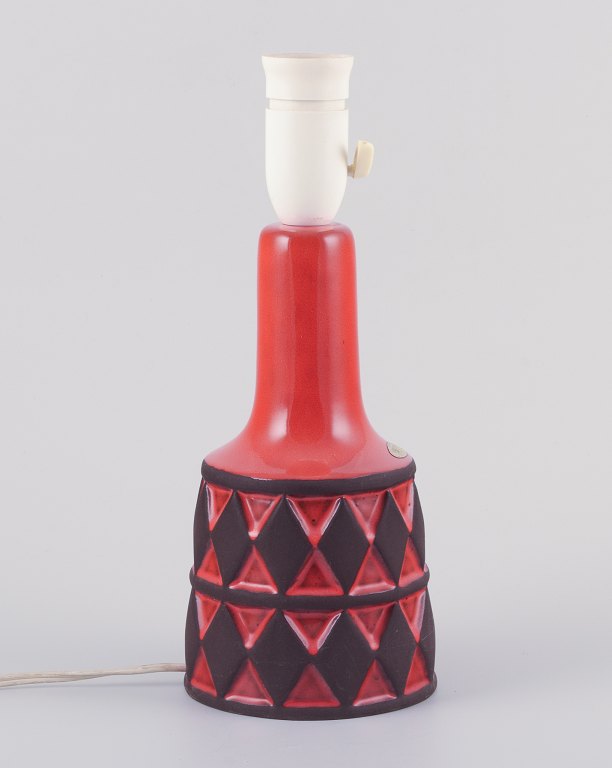 Frank Keramik, Denmark.
Table lamp made of glazed stoneware.