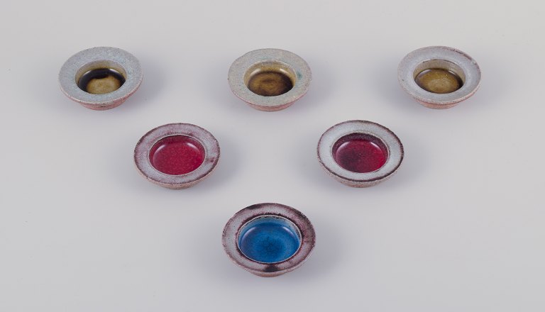 Nils Kähler for Kähler.
A set of six small stoneware bowls.