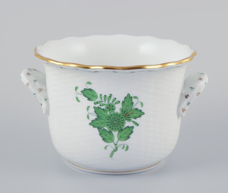 Herend, Hungary. Chinese Bouquet Apponyi Green, porcelain flowerpot.