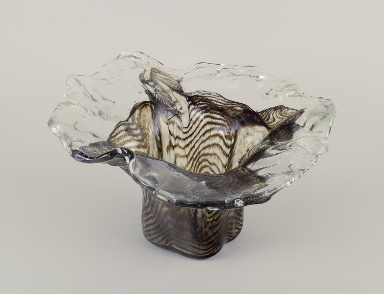 Pertti Santalahti for Humppila.
Colossal vase made of art glass.