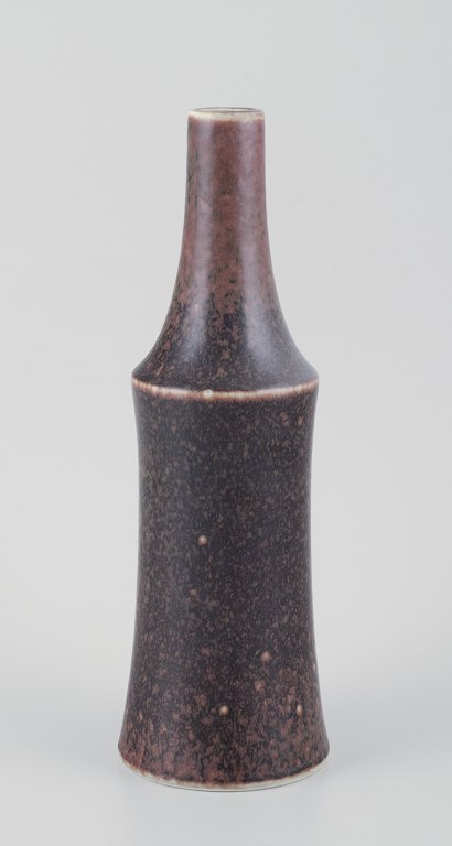 Carl Harry Stålhane for Rörstrand, Sweden.
Large ceramic vase. Slender shape with narrow neck.