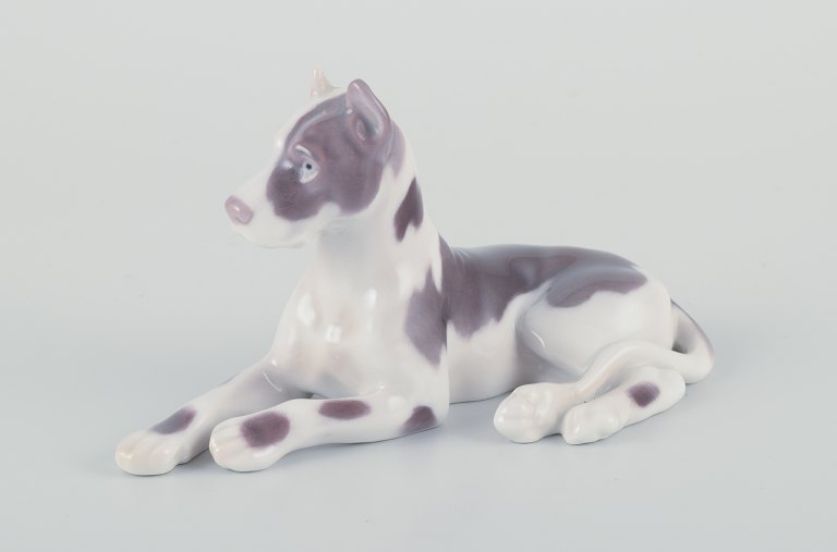 Bing & Grøndahl porcelain figurine of a Great Dane.