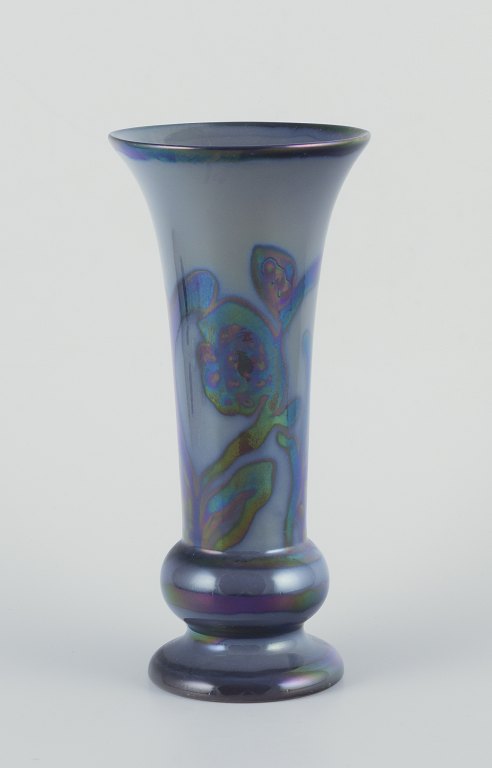 Edgar Böckman for Höganäs, Sweden. 
Large ceramic vase. Lustre glaze.