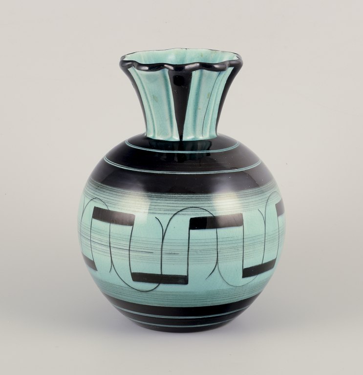 Ilse Claesson for Rörstrand.
Large Art Deco faience vase.