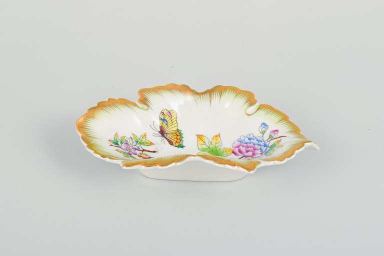 Herend, Hungary. "Queen Victoria" porcelain bowl.