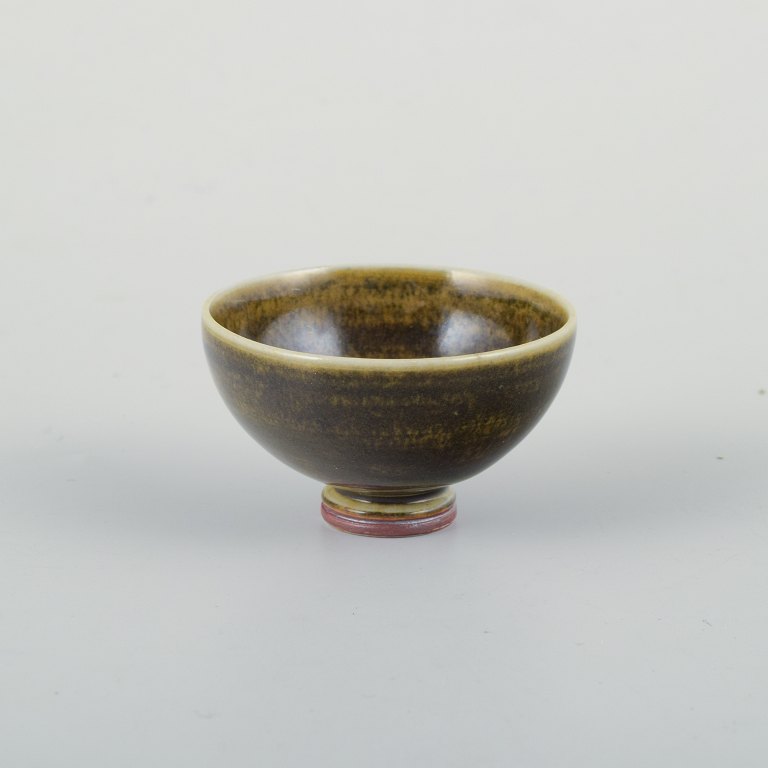 Berndt Friberg, stoneware bowl, studio hand for Gustavsberg.