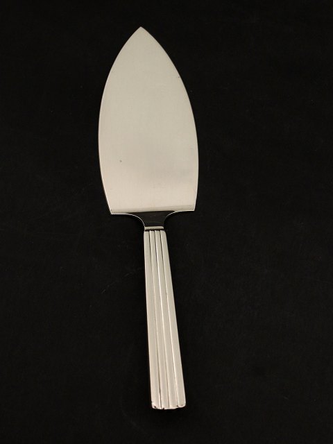 Georg Jensen Bernadotte Sterling silver cake spatula