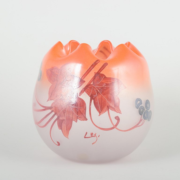Légras, France.
Art Deco glass vase, 1930s.