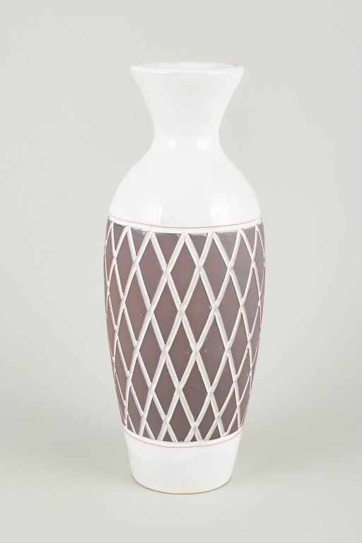 Gabriel, Sweden
Ceramic vase, 1960/70s.
