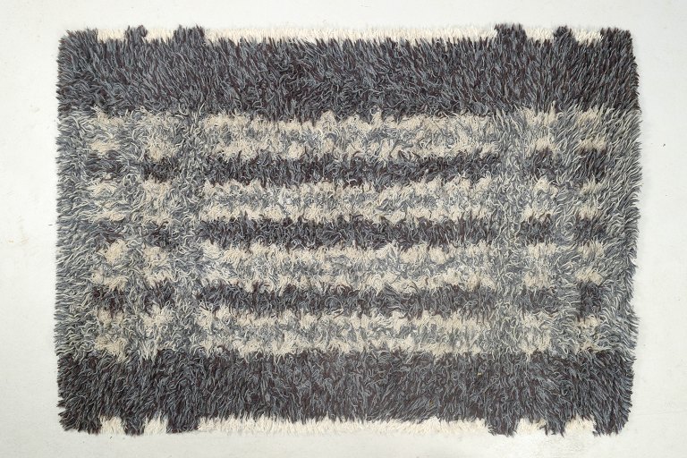 Scandinavian designer
Rya carpet, 1960/70s.