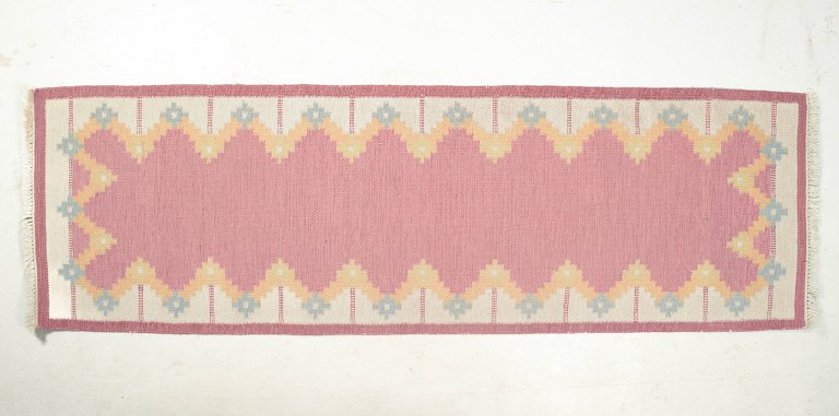 Swedish textile designer
Rölakan runner, 1960s.