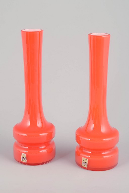 Hyllinge, Sweden
Pair of mouth-blown vases, 1970s.