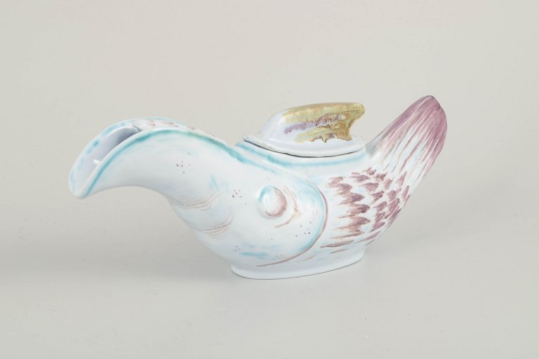 Thorvald Olsen for Aluminia
Sauce bowl, mid-20th century.