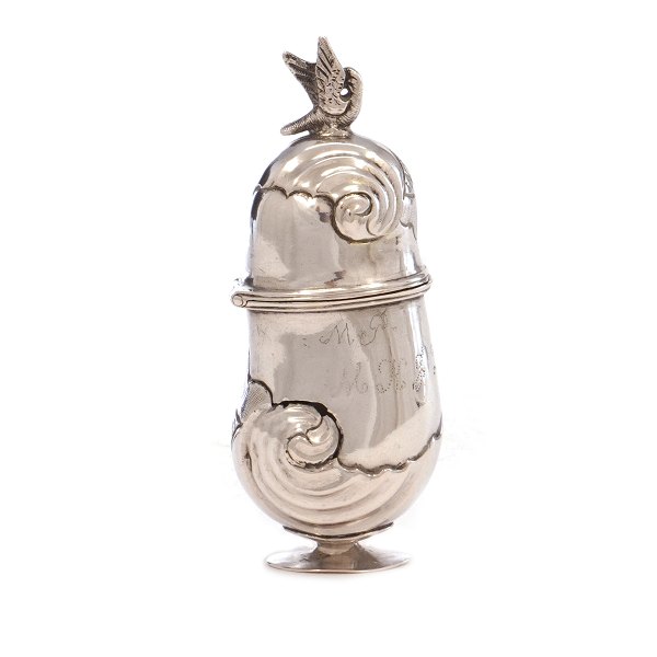 Danish silver vinaigrette. H: 8,5cm