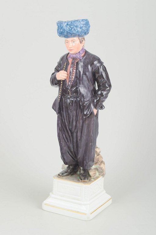 Royal Copenhagen
Porcelain figure “Dirch Jan Isbrandtsen”, early 20th century.