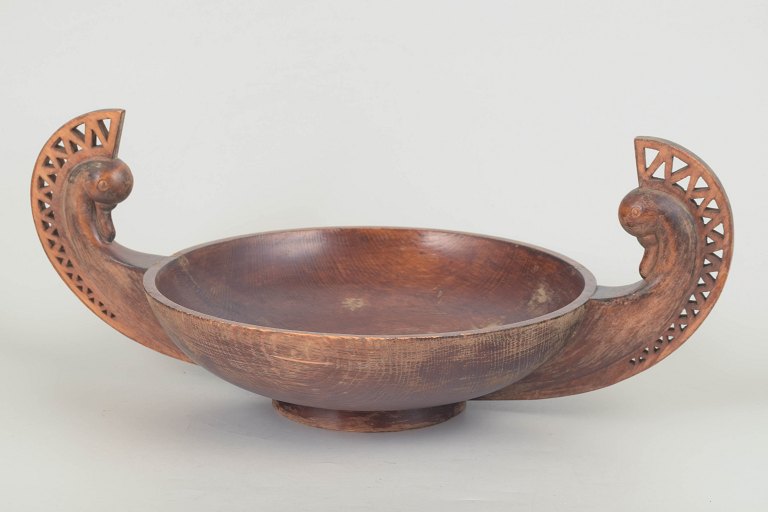 Germund Paaer for Kalevala Koru
Wooden bowl.