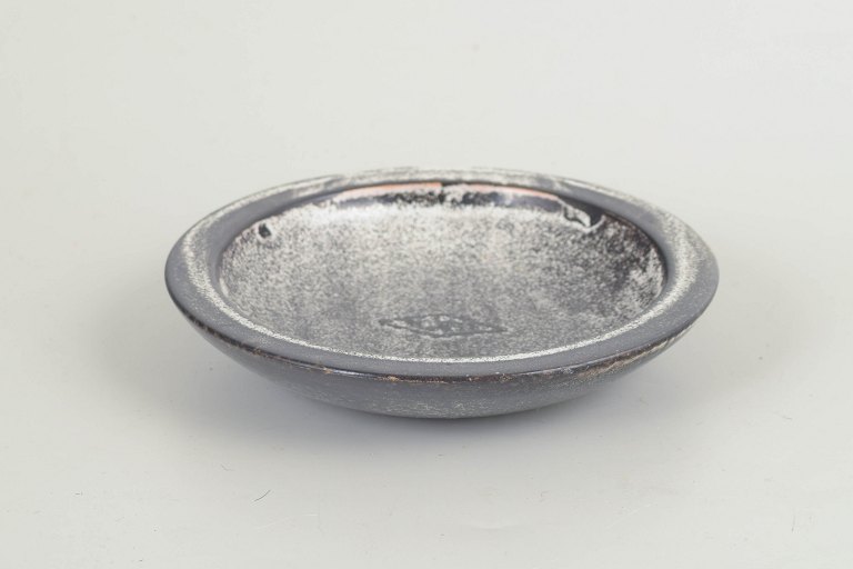 Svend Hammershøi for KählerLow bowl / dish, 1930s.