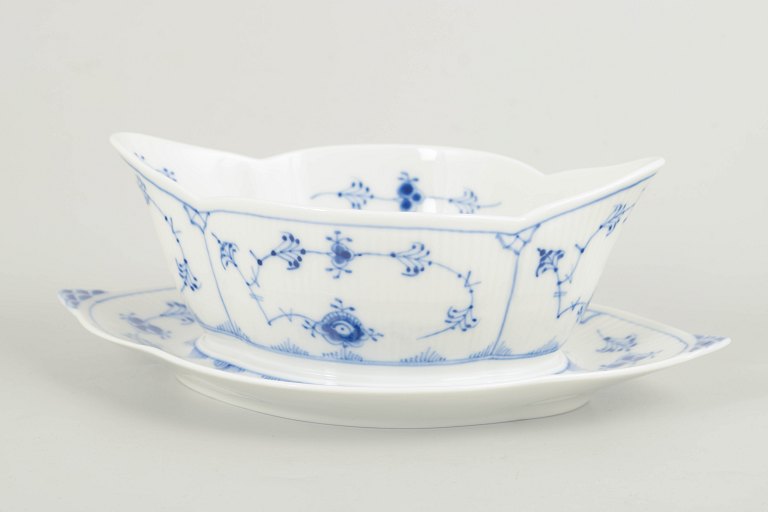 Royal Copenhagen Blue Fluted Plain sauce boat with fixed stand, 1967.