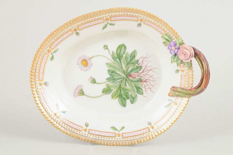 Royal Copenhagen Flora Danica dish with handle, late 1970s.
