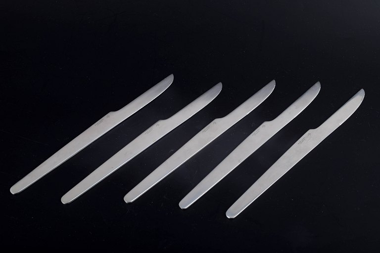 Arne Jacobsen for Georg Jensen, dinner knives.