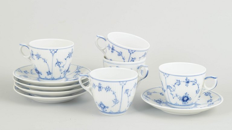 Royal Copenhagen, Blue Fluted Plain coffee cups with matching saucers, set of 5 pairs.