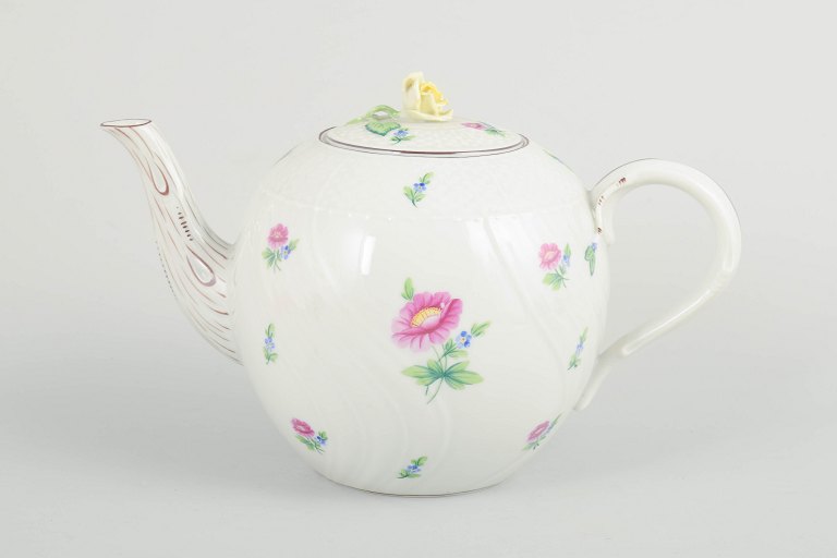 Herend, teapot.