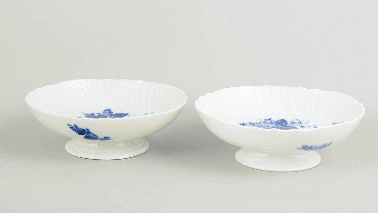 Royal Copenhagen Blue Flower Curved, set of two small compotes.