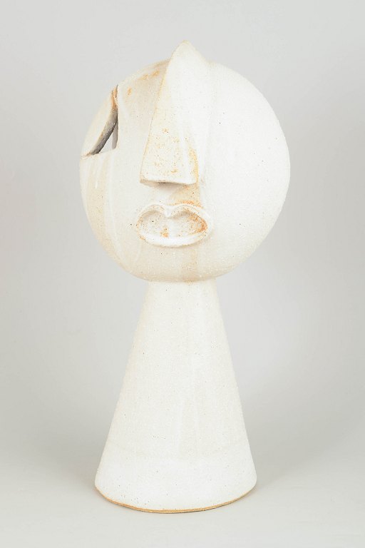 Christina Muff, Danish contemporary ceramicist (b. 1971). Tall hand modeled cubist stoneware face.