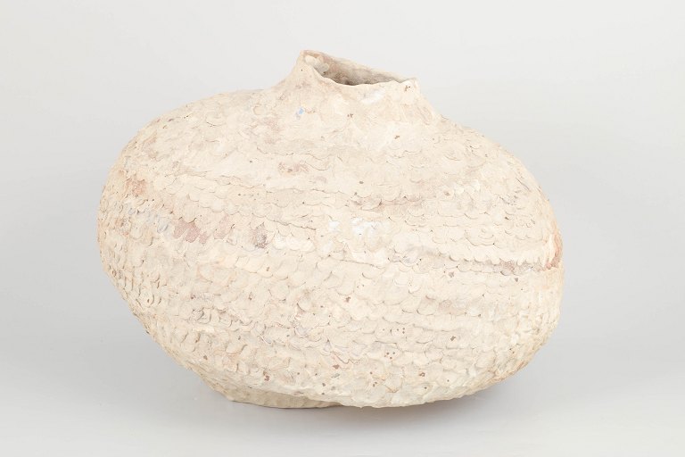 Christina Muff, Danish contemporary ceramicist (b. 1971). Large, one of a kind, hand modeled, round vessel.