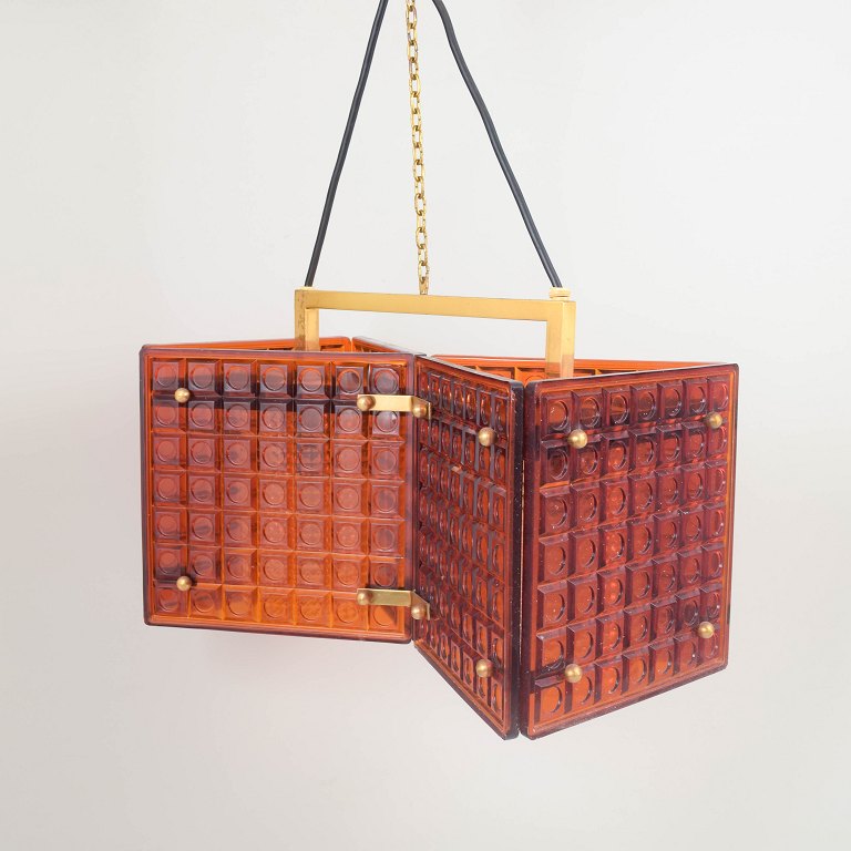 Mac Hegerup for Kronoberg, pendant lamp in amber glass and brass.