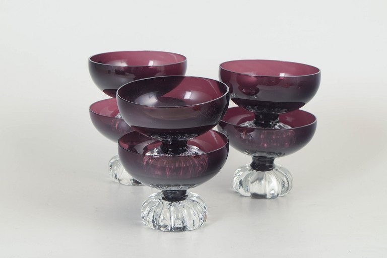 Bo Borgström for Åseda glassworks, set of six dessert bowls.