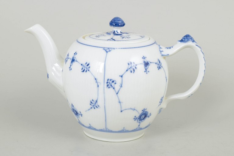 Royal Copenhagen Blue Fluted Plain teapot.