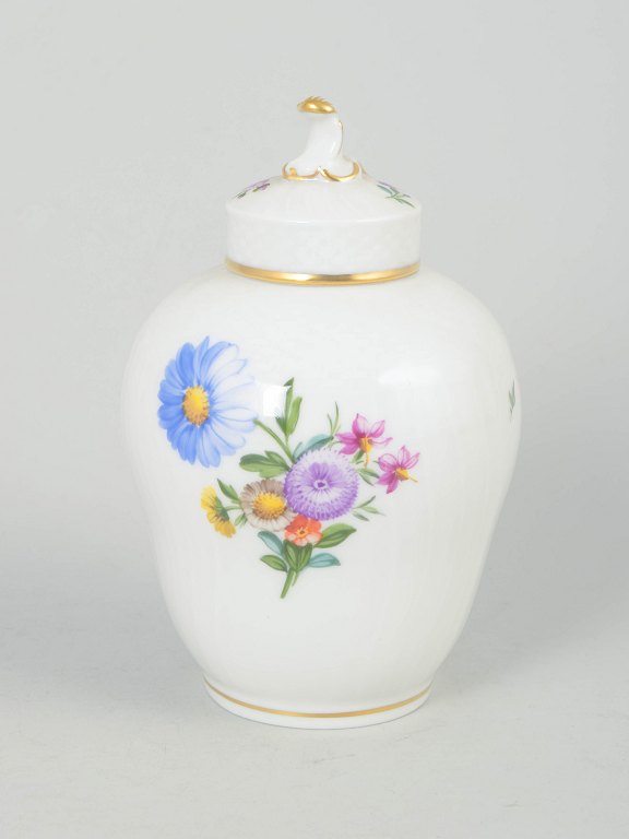 Royal Copenhagen Saxon flower, lidded jar.